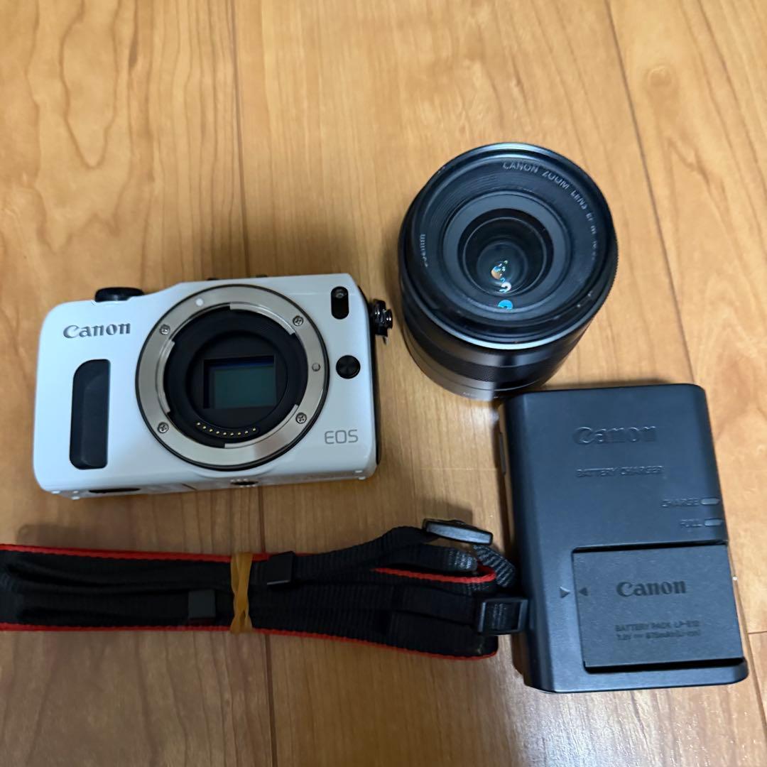 Canon ミラーレス　EOS M 18~55mm