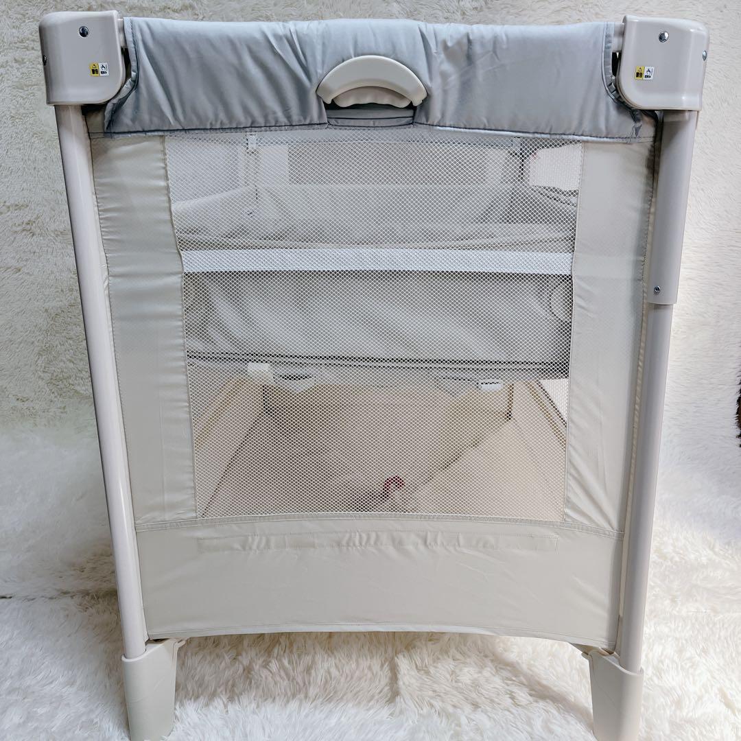 アップリカ　ココネルエアーAB ホワイトグレー