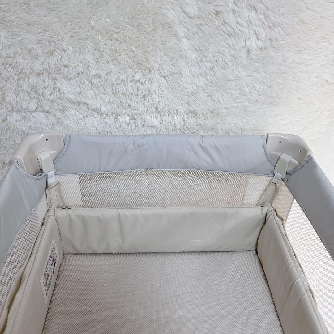 アップリカ　ココネルエアーAB ホワイトグレー