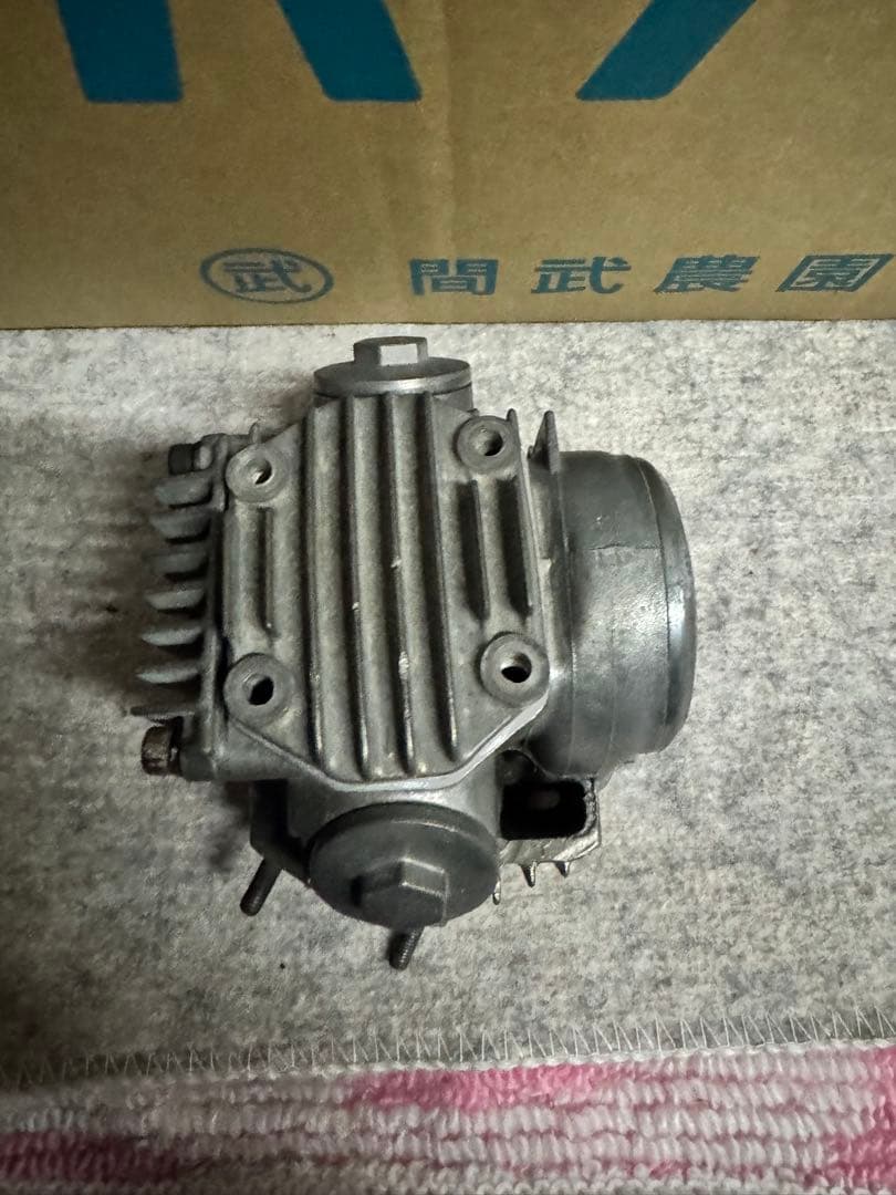 希少　ホンダ　モンキーR 12V純正シリンダーヘッド　E3 モンキー50