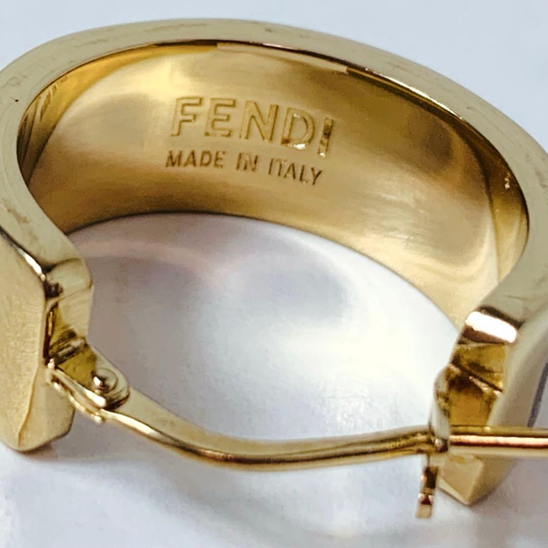 未使用品FENDI フェンディ　フープピアス　ゴールド　ズッカ　片耳