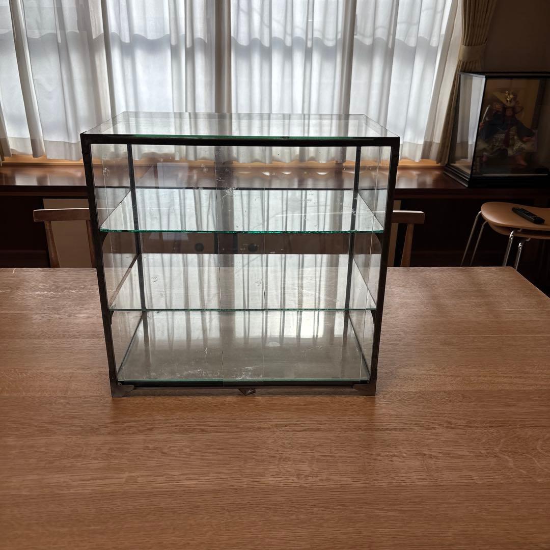 最終値下げですガラスケース 、コレクションケース、飾り棚、キュリオケースなど6点