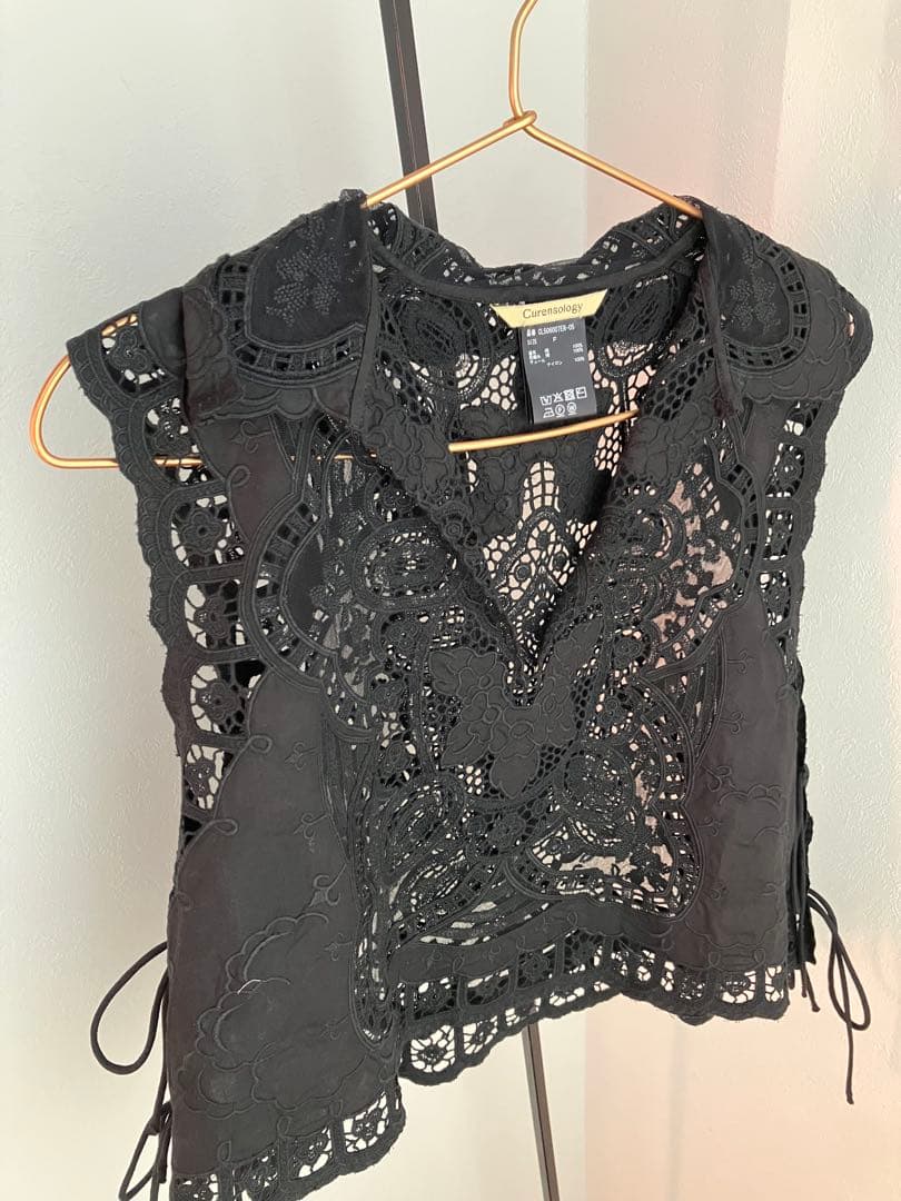 Curensology ブラック レースビスチェ F