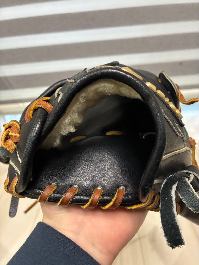 アシックス ゴールドステージ硬式外野手用グローブ