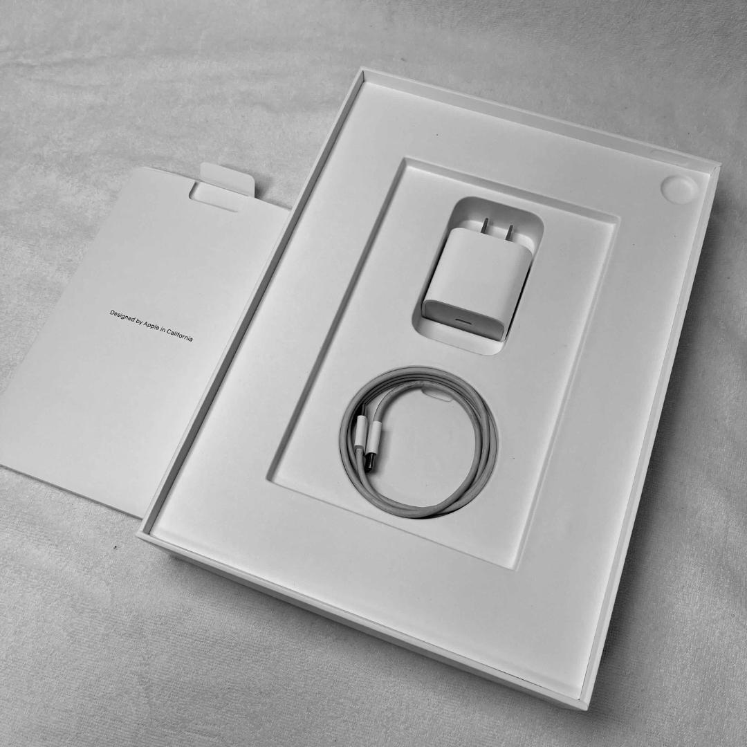 iPad Air 第4世代 美品 箱付属品込 Wi-fiモデル 64GB