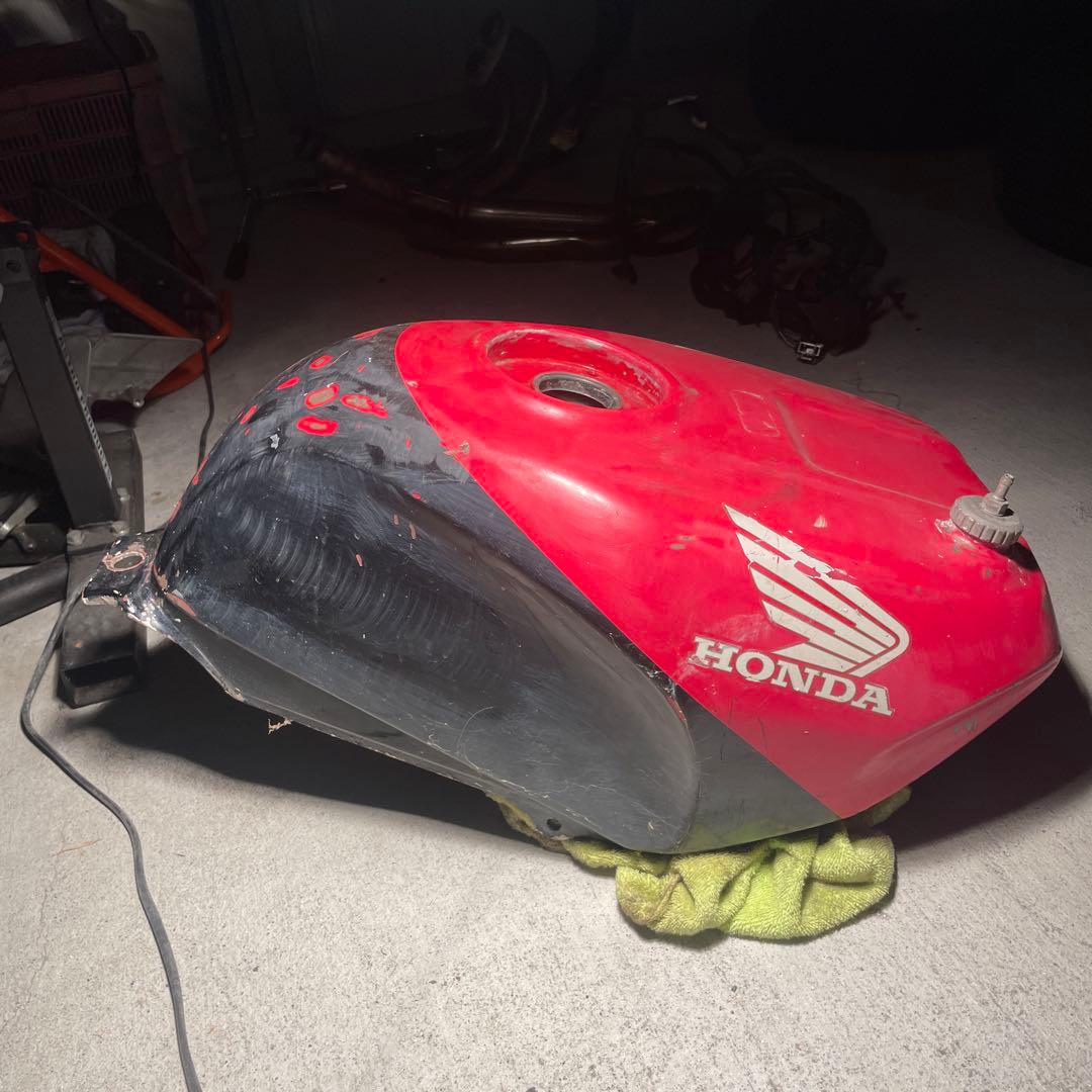 nc30 ガソリンタンク　VFR400r