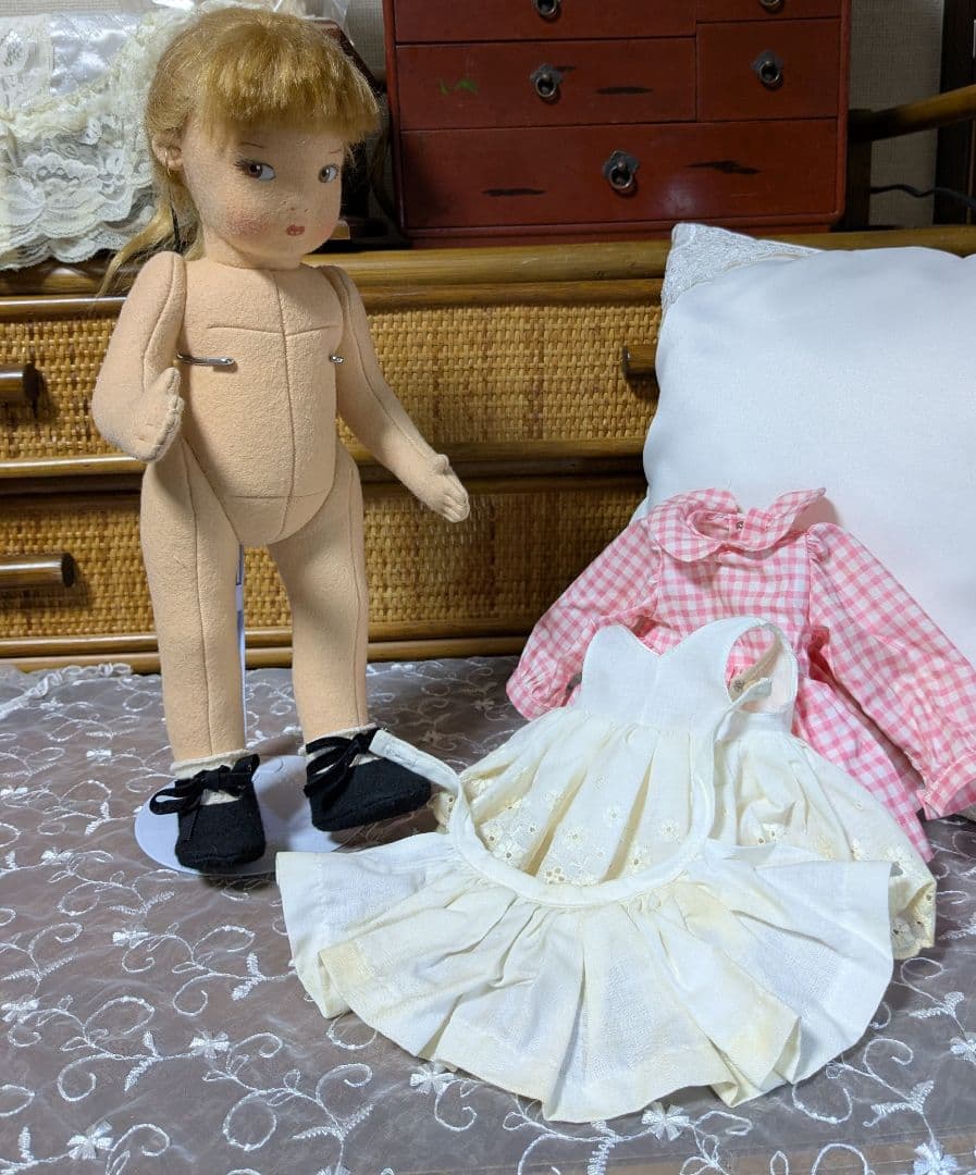 アンティークドール