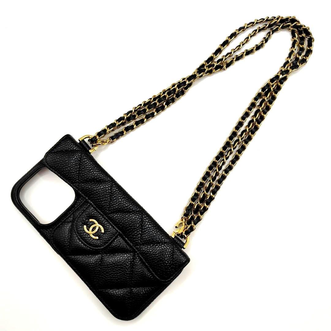 現行極美品！シャネル iPhone14Proスマホケースキャビアスキンマトラッセ