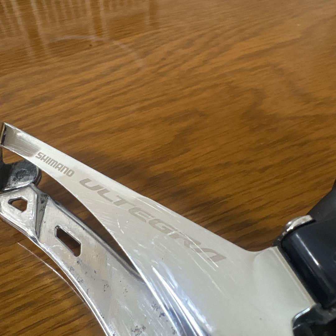 Shimano Ultegra FD-R8050 di2 フロントディレイラー