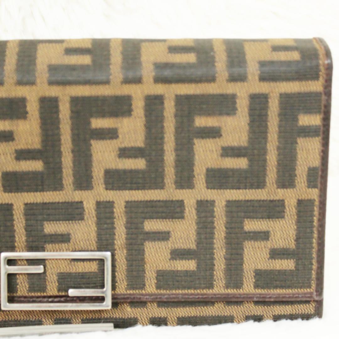激レア 美品 フェンディ 長財布 マンマ金具 ズッカ柄 キャンバス ブラウン