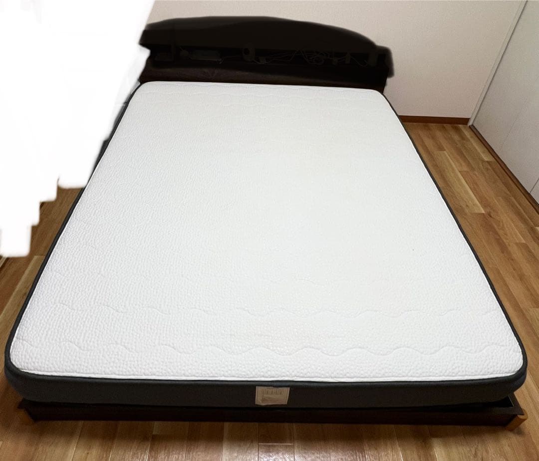 NELLマットレス クイーンサイズ ベッドフレーム