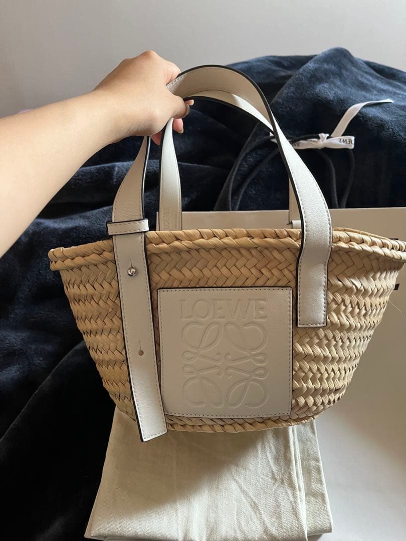 sio様　LOEWE カゴバッグ ホワイト　スモールｓ