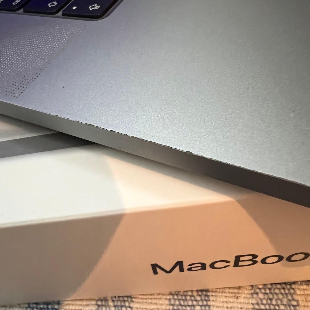2019年 MacBook Pro 16インチ