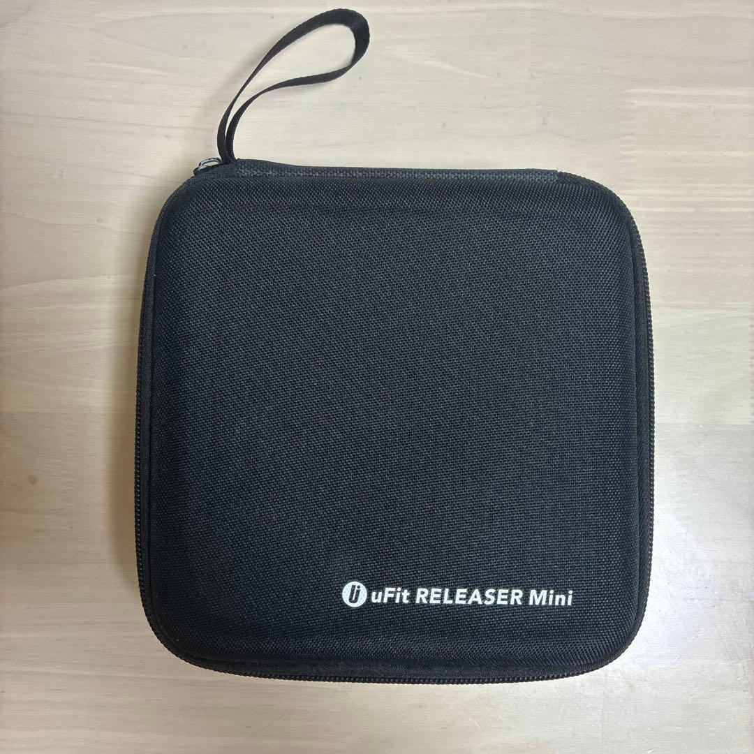 【美品】uFit RELEASER Mini マッサージガン 本体のみ