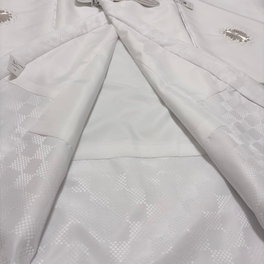 【新品】日本製 お宮参り 産着 銀駒刺繍入り 合繊 祝着 鈴柄 純白