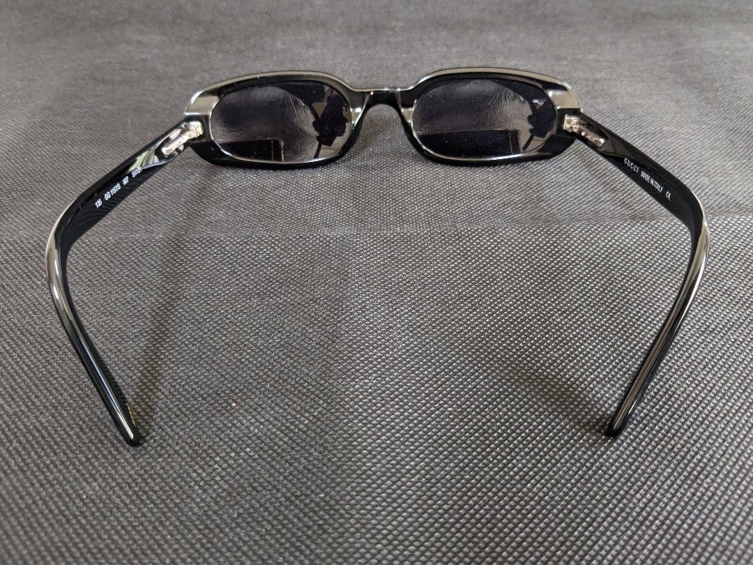 マ*ズ様 GUCCI サングラス 黒 メガネ ケース付 ヴィンテージ