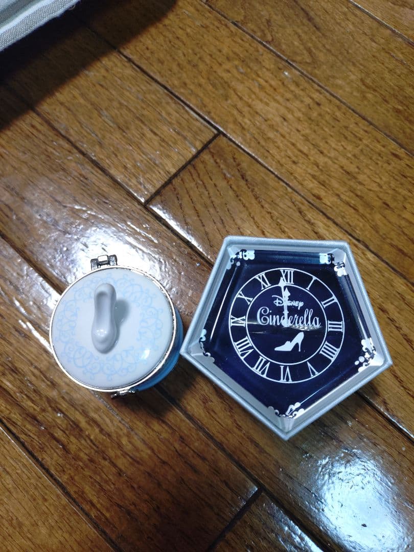 シンデレラ結婚指輪、婚約指輪