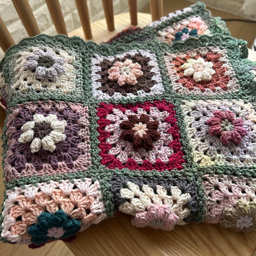 ご確認用。ぷっくり。お花のモチーフ編み マルチカバー ブランケット 手編み