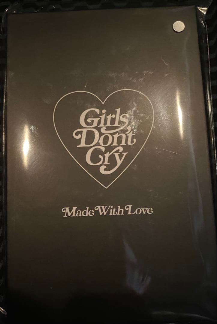 アクセサリー Girls Don't Cry Pattern Keyring SILVER