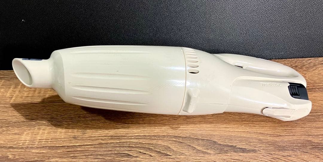 マキタ makita 充電式クリーナー CL1000W 本体