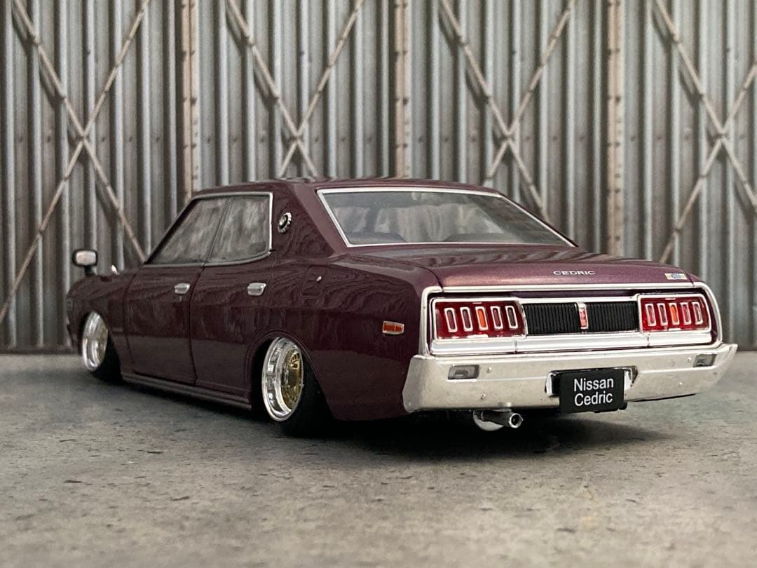 1/24 ニッサン セドリック4ドアHT（カスタム品）