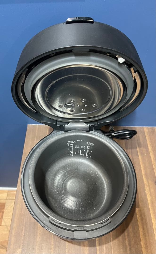 【送料込】23年製 圧力IHジャー Panasonic SR-NA102 炊飯器