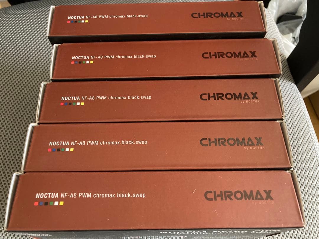 【美品】NOCTUA NF-A8 PWM chromax.black.swap