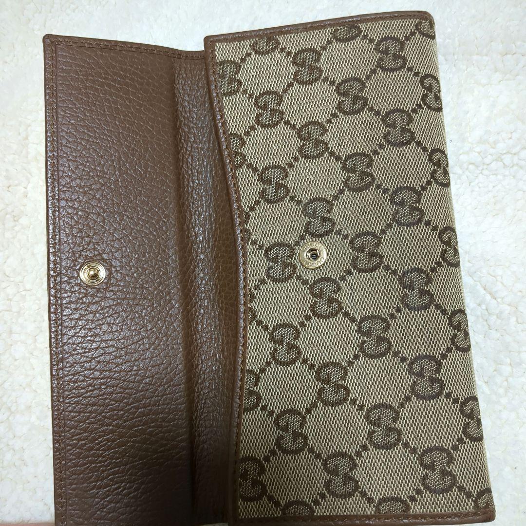 GUCCIの長財布