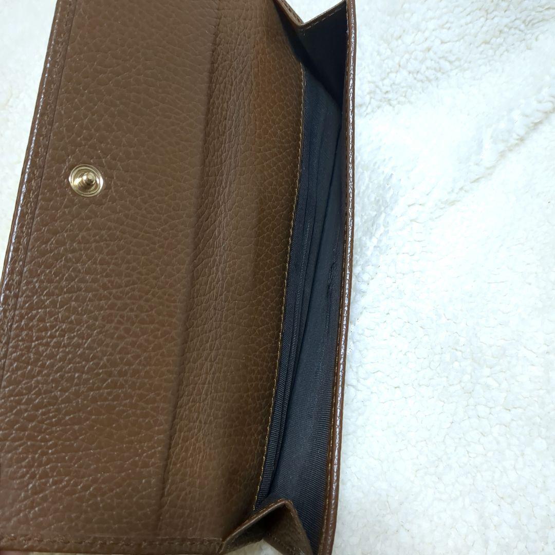 GUCCIの長財布