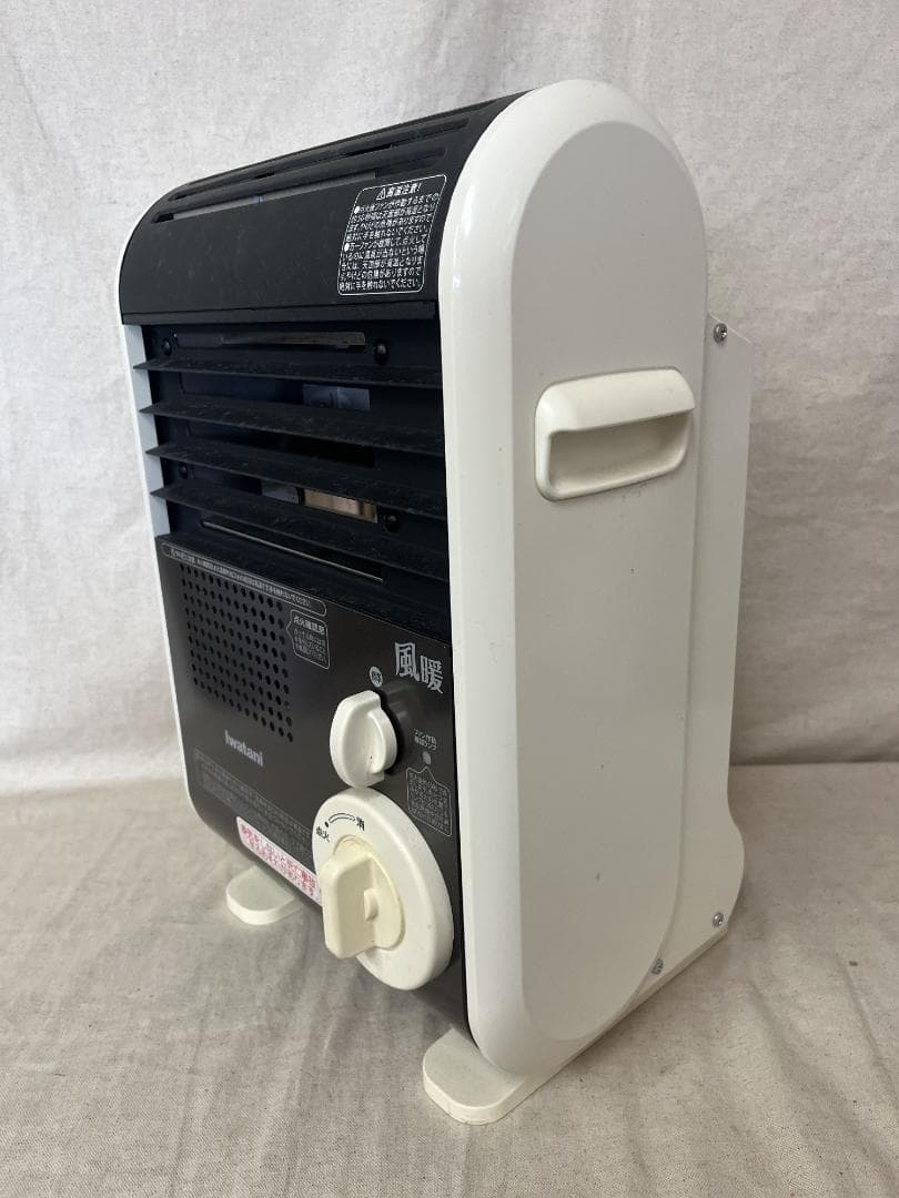 中古【イワタニ】 発電するカセットガスのファンヒーター 風暖 秋冬のキャンプに！