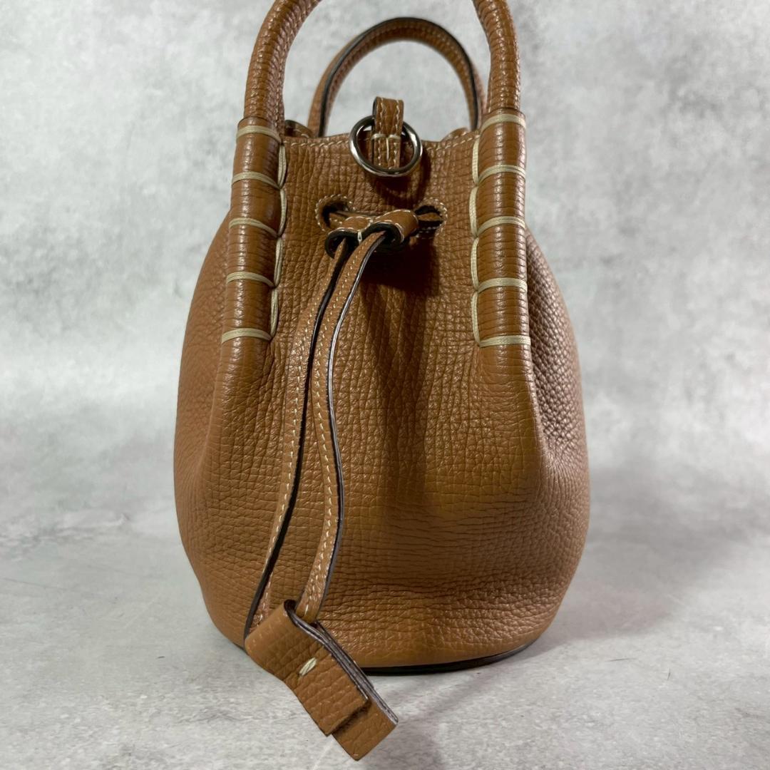 【お値下げ済】極美品✨TOD's マイクロバケット ショルダーバッグ バルーン