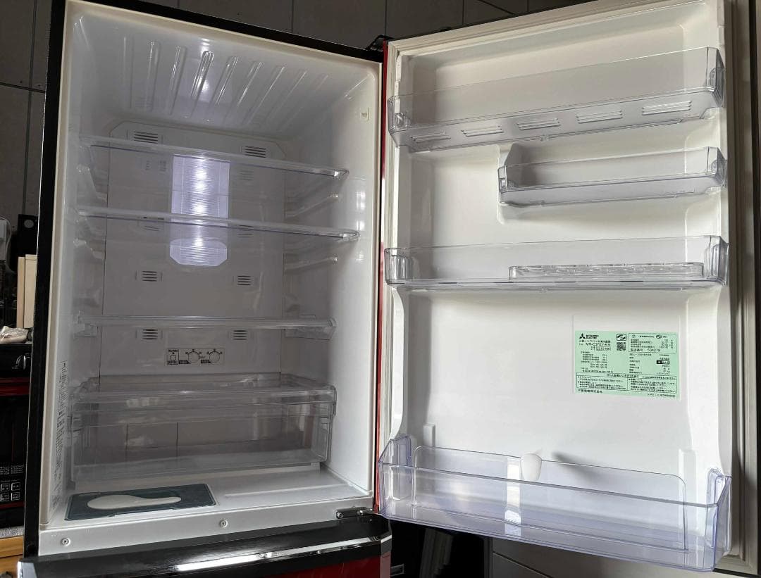 MITSUBISHI 冷蔵庫 3ドア MR-C37EY-R自働製氷機付 Used