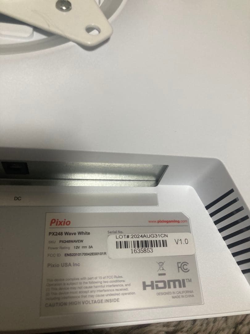 m*m様 Pixio デュアルモニターアーム ホワイトゲーミングモニター