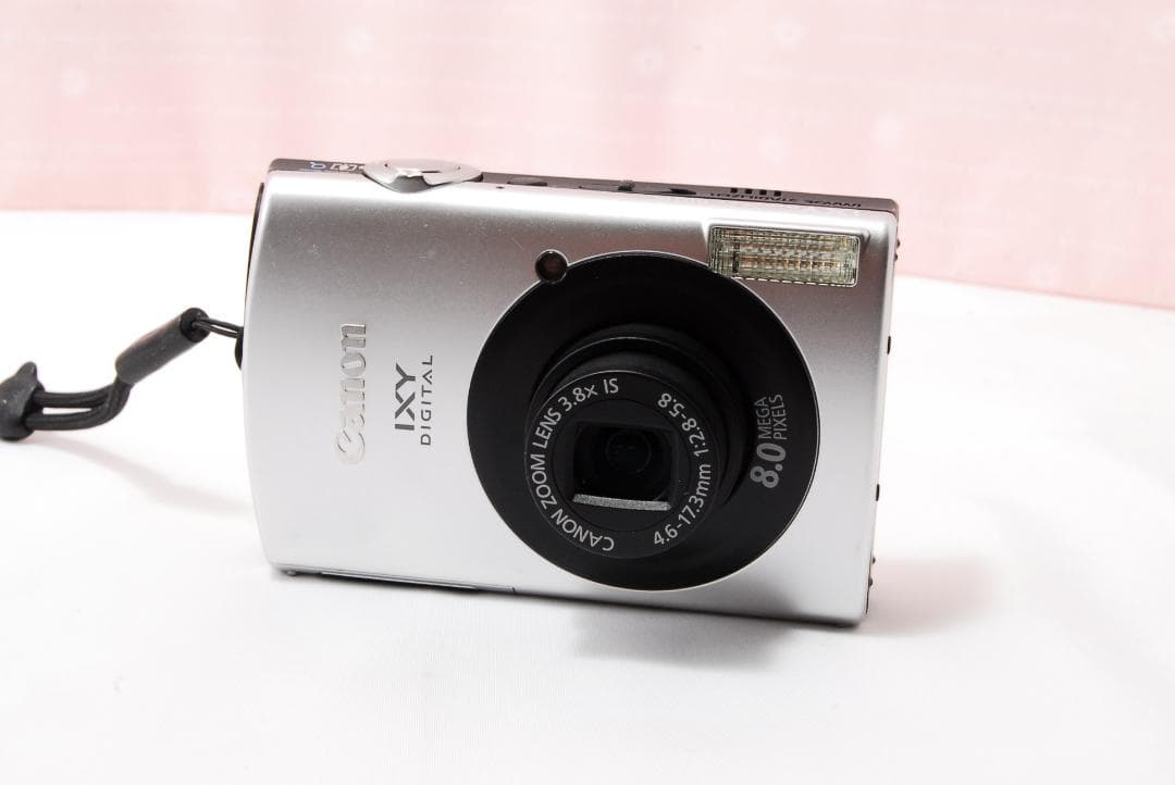 〓コンパクトデジタルカメラ〓キヤノン CANON IXY 910 IS