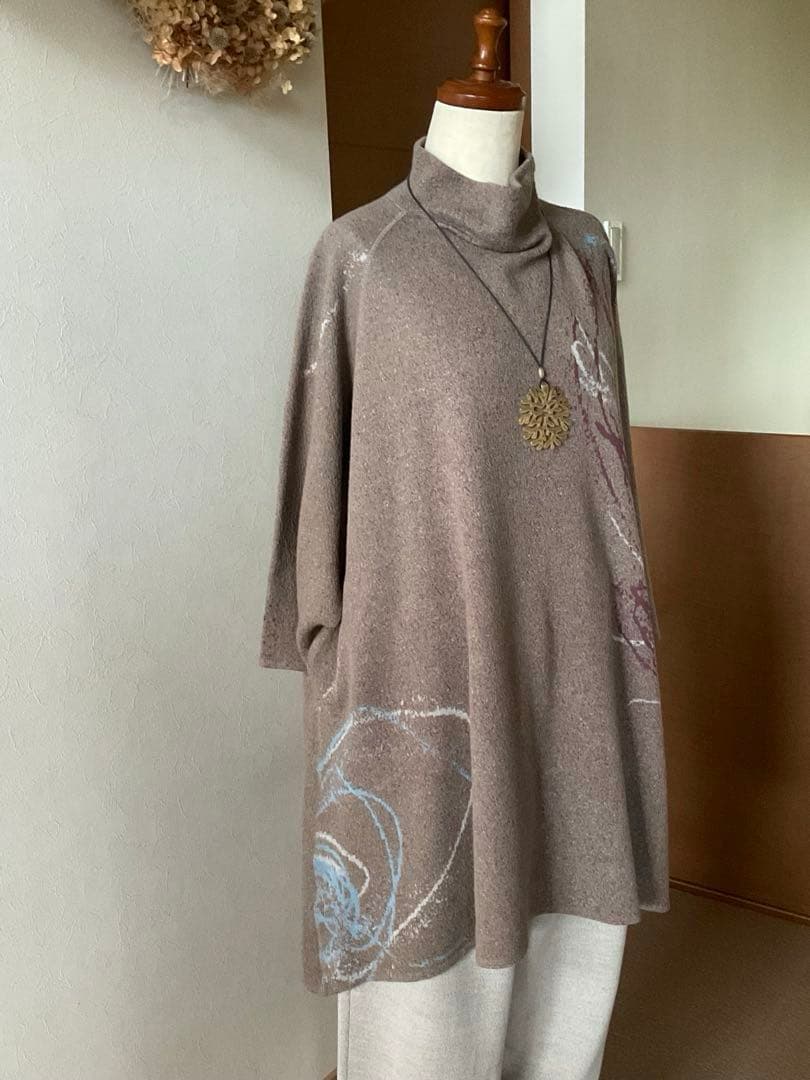 ヨーガンレール　ババグーリ　らくがきジャカード チュニック2023