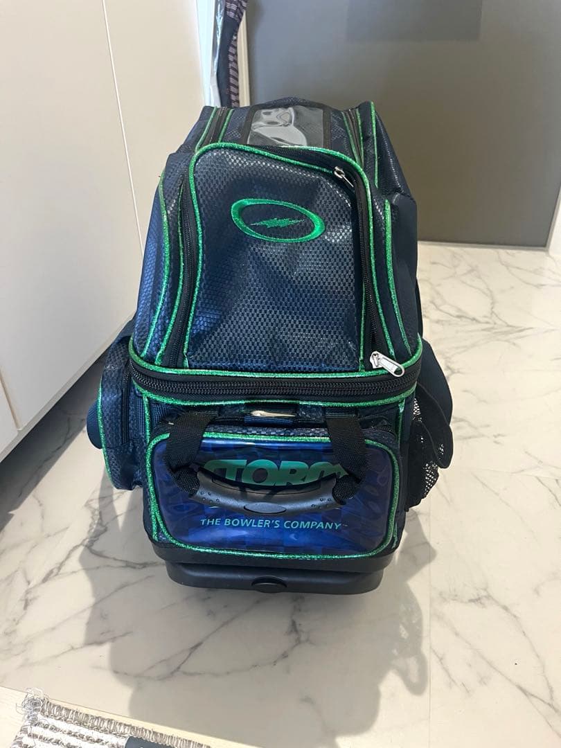 ボウリングバッグ storm