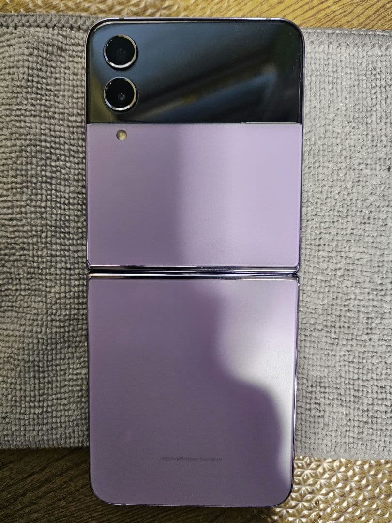 美品 SM-F721C SAMSUNG GALAXY Z Flip4 楽天