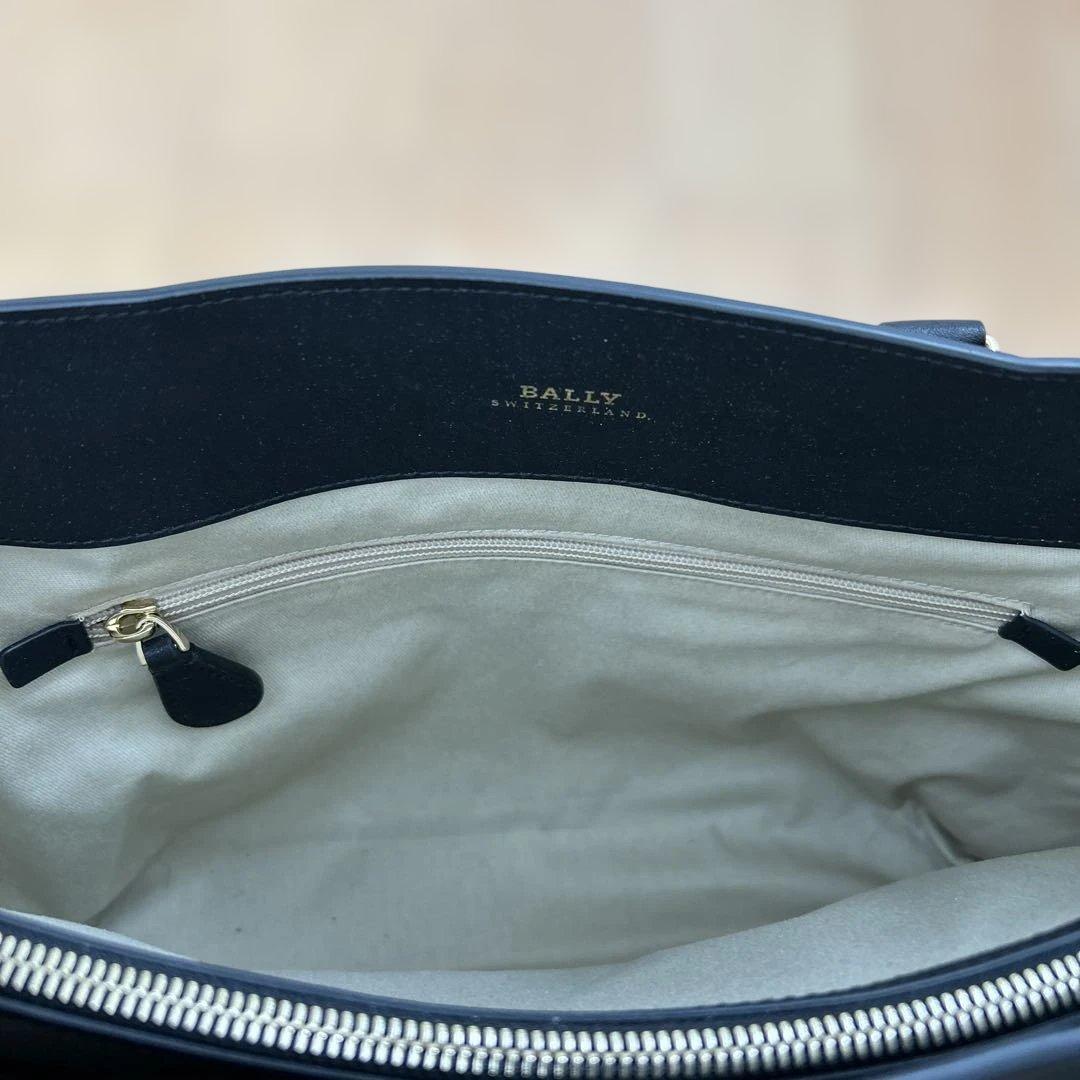 BALLY ビジネスバッグ 黒　保存袋付き