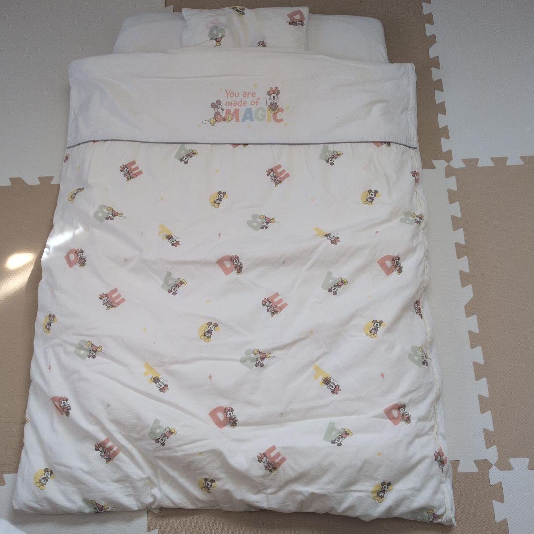 アップリカ　ベビーベッド　マットと布団セット付！！