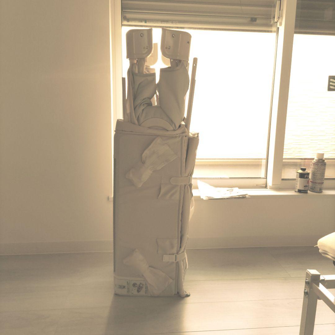 アップリカ　ベビーベッド　マットと布団セット付！！