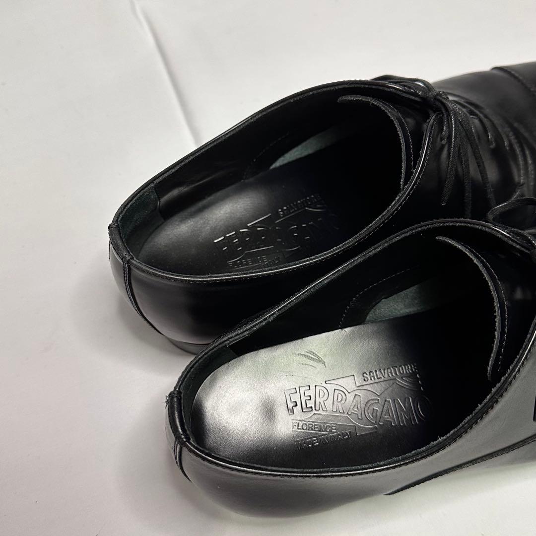 フェラガモ☆メンズ☆革靴☆ストレートチップ☆ブラック☆25.5cm相当☆179