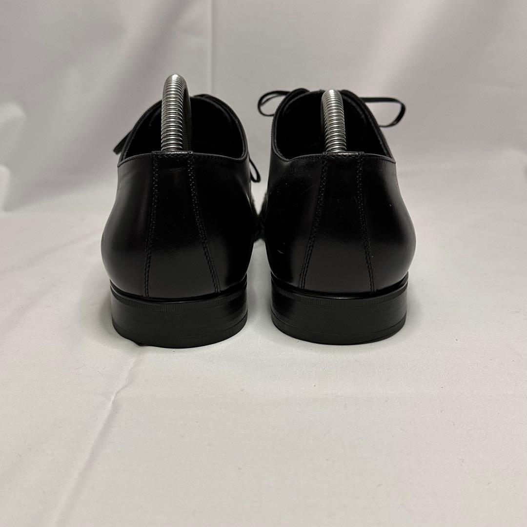 フェラガモ☆メンズ☆革靴☆ストレートチップ☆ブラック☆25.5cm相当☆179