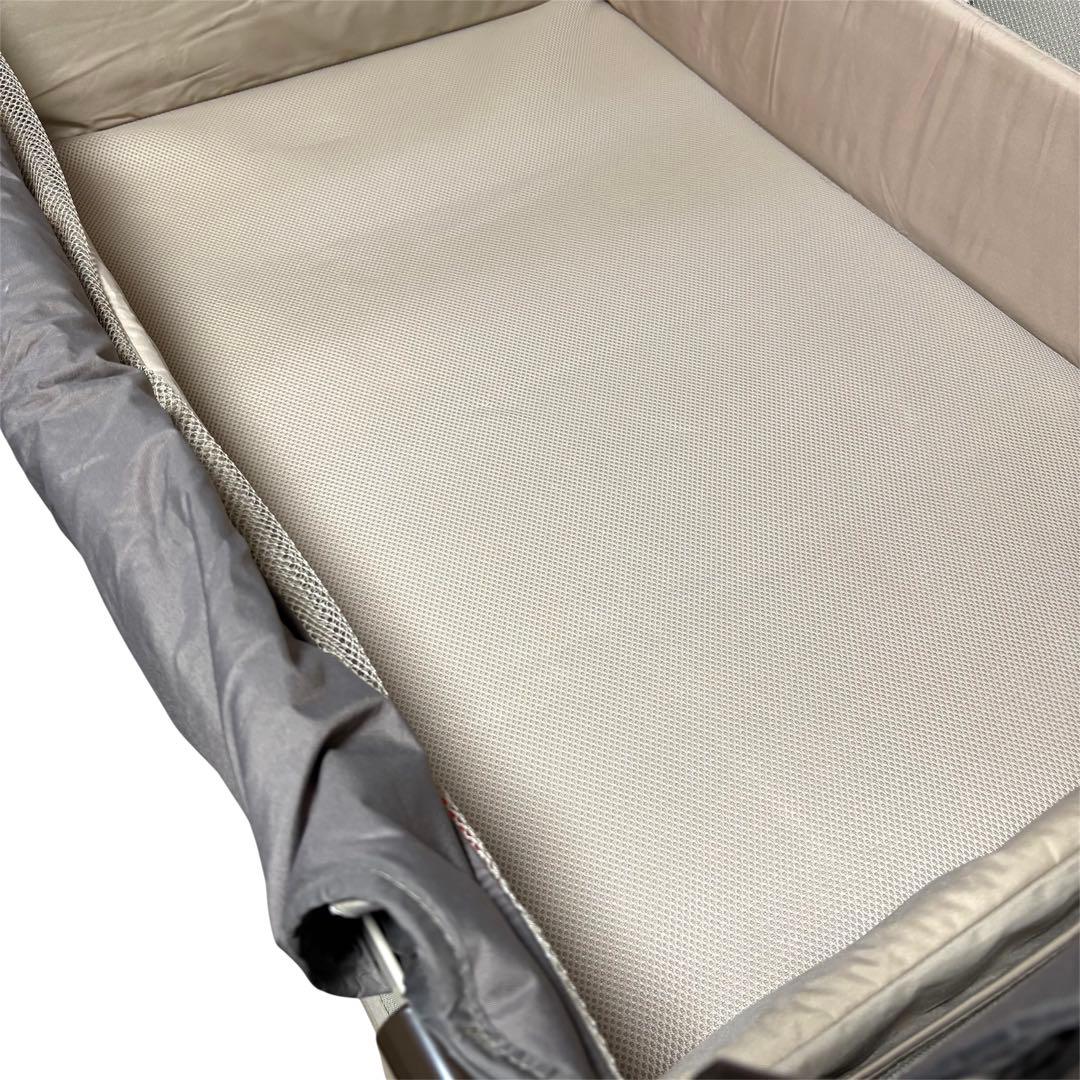 美品 アップリカ Aprica ココネル エアー ベビーベッド ココア BR