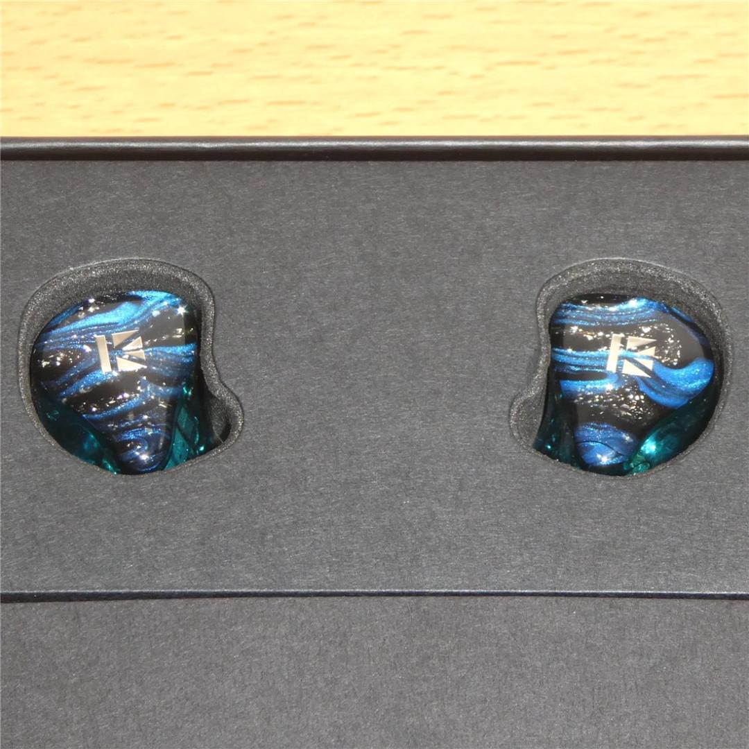 D*)様 美品 KBEAR Cepheus KB16 有線イヤホン 中華イヤホン