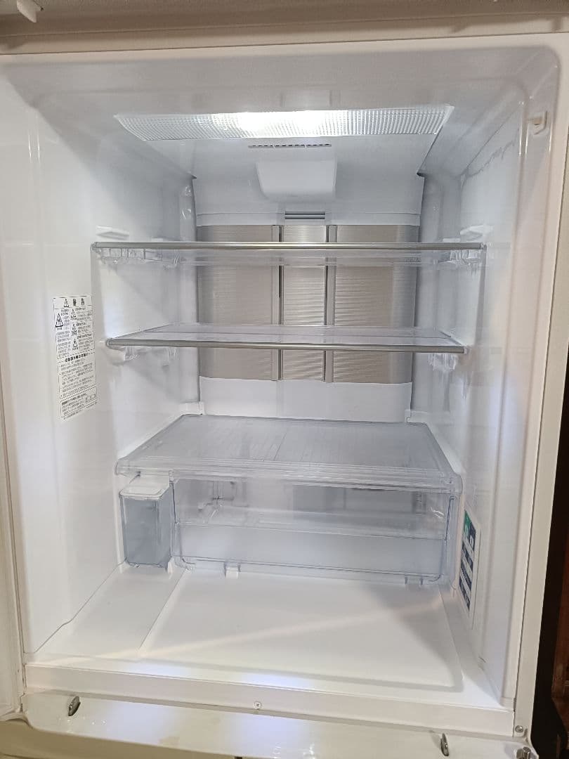 ebsn　SHARP 冷蔵庫 SJ-PW38Y-S 両開き384L 送料別