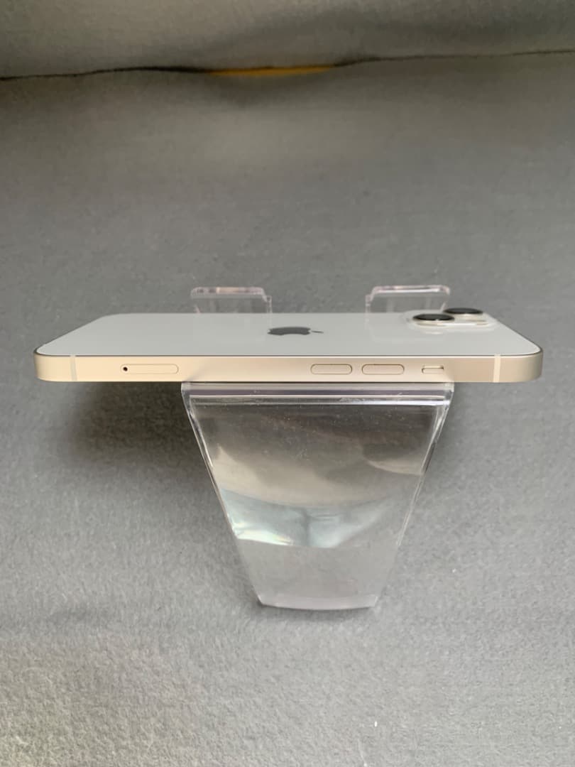 中古美品 国内版 SIMフリー iPhone13 128GB スターライト色