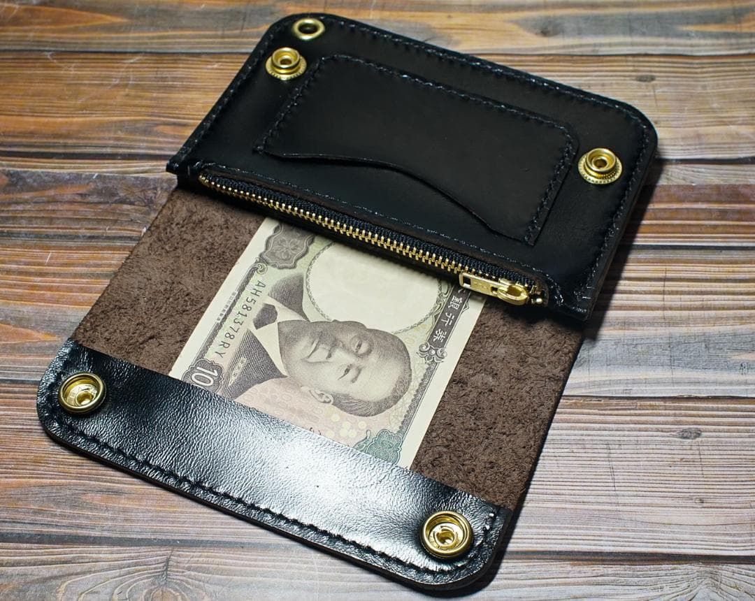 ミドルトラッカーウォレット 三層　馬革 茶芯ブラック　真鍮 トラッカーウォレット