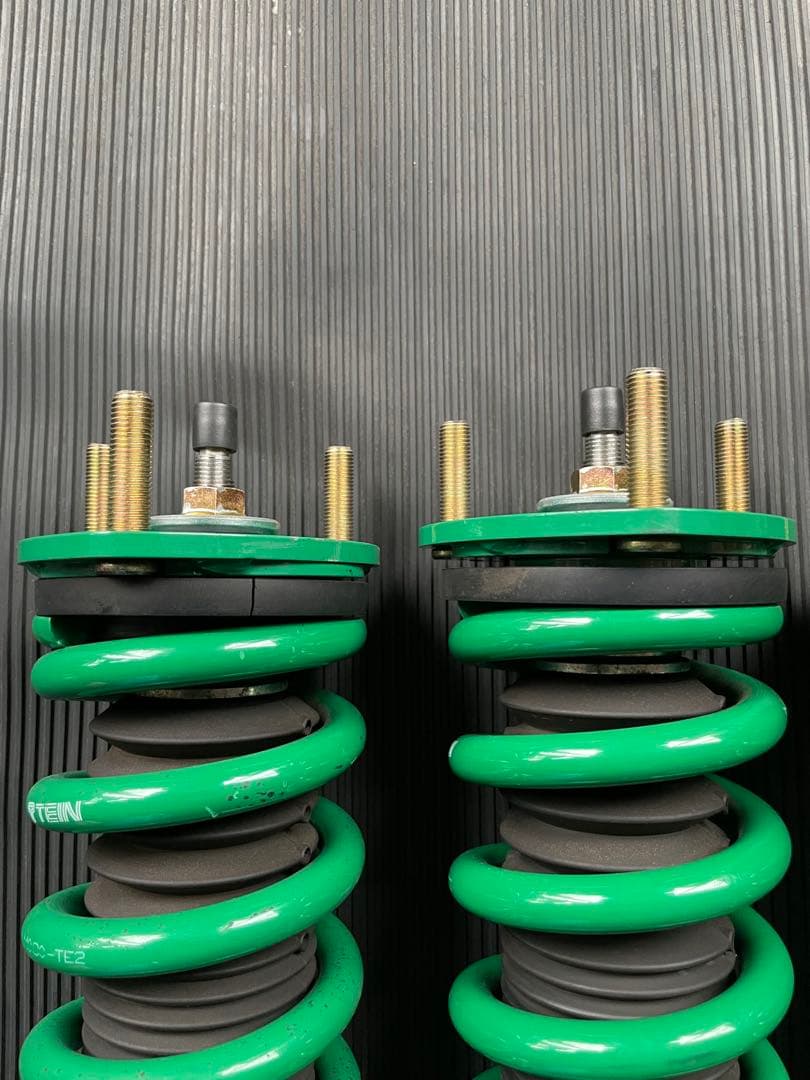 GRS200 AWS210 クラウン　TEIN 車高調