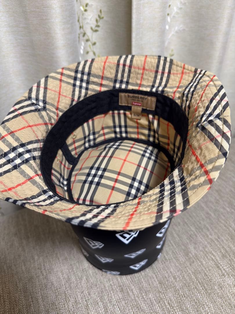 【値段交渉歓迎】Supreme 22SS Burberry Crusher