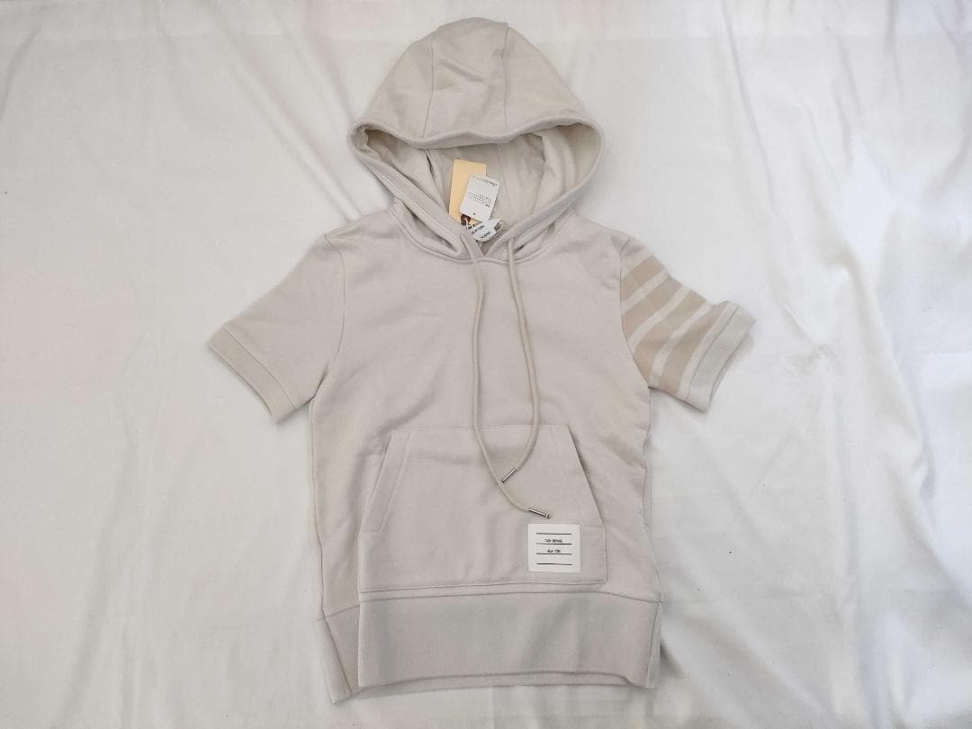 トムブラウン 半袖フーディ ライトグレー サイズ36 新品・未使用